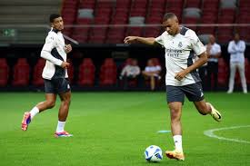 他不仅自己 他不仅自己